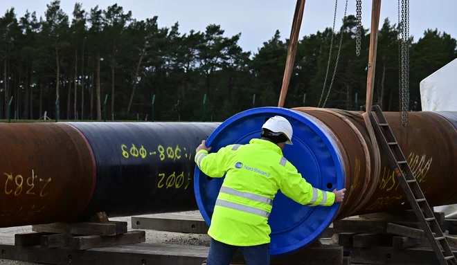 Sabotaža Severnega toka 1 in 2 je za EU vzrok za preplah, saj je pokazala, kako ranljiva je kritična infrastruktura. FOTO: Tobias Schwarz/AFP