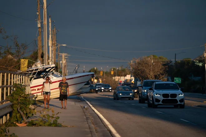 Ameriški mediji na podlagi poročil lokalnih oblasti poročajo o najmanj 12 smrtnih žrtvah. FOTO:&nbsp;Sean Rayford/AFP
