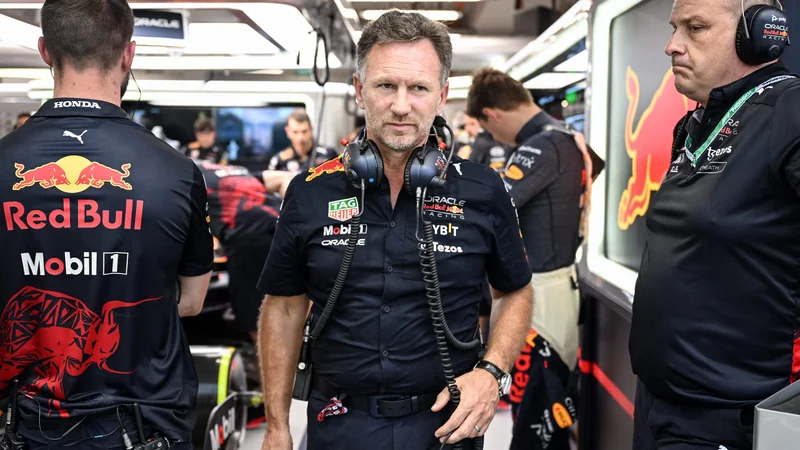 Prvi mož moštva formule 1 Red Bull Christian Horner se je močno ujezil po obtožbah o prekoračitvi proračuna. FOTO: Mohd Rasfan/AFP