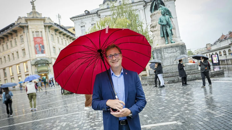 Fotografija: »Sedanji predsednik je bil prevečkrat tiho,« meni Prebilič. FOTO: Jože Suhadolnik/Delo