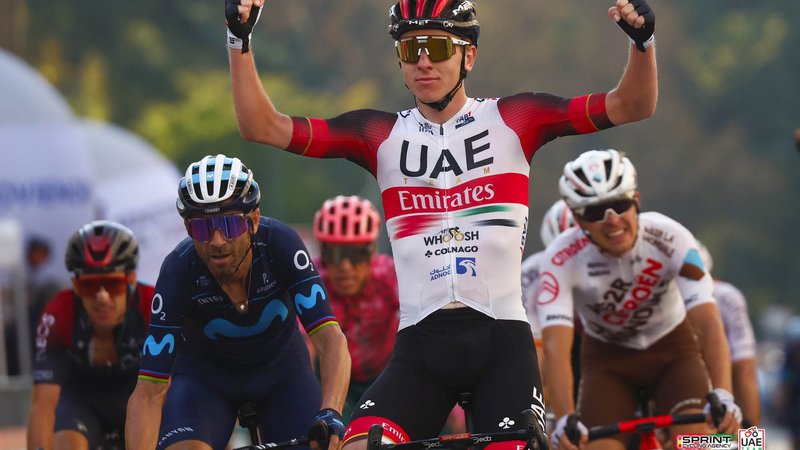 Fotografija: Tadej Pogačar zmagal na generalki za zadnji letošnji kolesarski spomenik Lombardija, ki bo v soboto. FOTO: Team UAE
