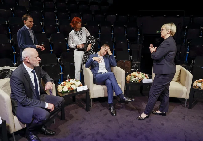 Od profesorja mednarodnih odnosov in evropskega poslanca Milana Brgleza se pričakuje, da bo na zunanjepolitičnem področju pridobil nekaj prednosti pred konkurenco. FOTO: Jože Suhadolnik/Delo
