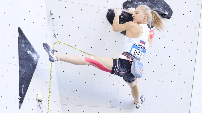 Fotografija: Janja Garnbret bo tekmovalno izpustila finiš sezone na Japonskem. FOTO: IFSC