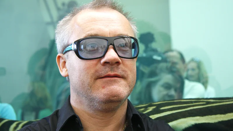 Fotografija: Damien Hirst bo v svoji londonski galeriji do konca oktobra v pepel spremenil papirnate slike v vrednosti kar deset milijonov dolarjev.
FOTO: Shutterstock