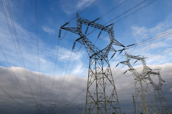 Francozi se bojijo redukcij elektrike.&nbsp;&nbsp;

FOTO:&nbsp;Pascal Rossignol/Reuters
