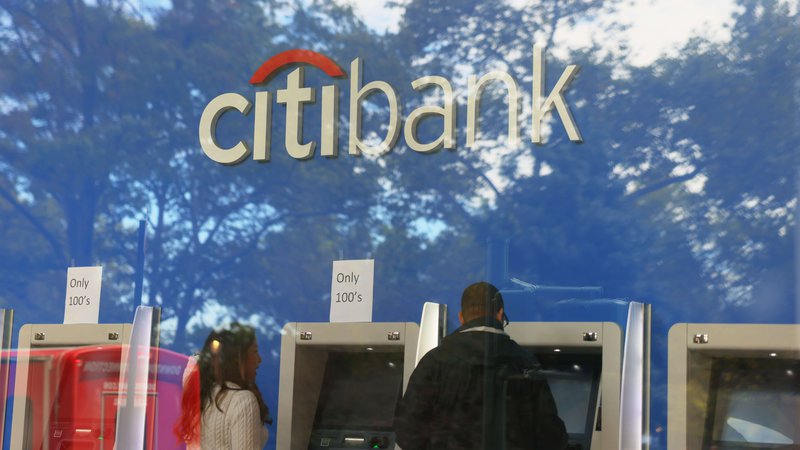 Fotografija: Banke, ki so odsev gospodarstva, so izkazale dobre četrtletne rezultate.

Foto Michael M. Santiago/AFP
