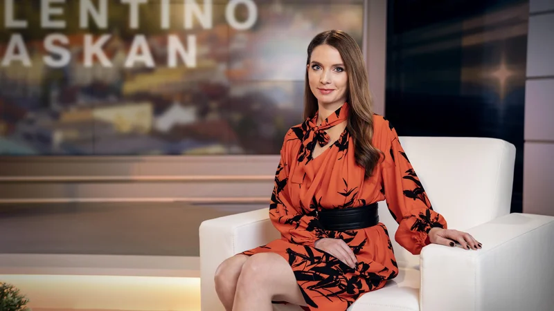 Fotografija: Na Planet TV je urednikovala in vodila pogovorno oddajo Osebno z Valentino Plaskan. FOTO: Blaž Vatovec