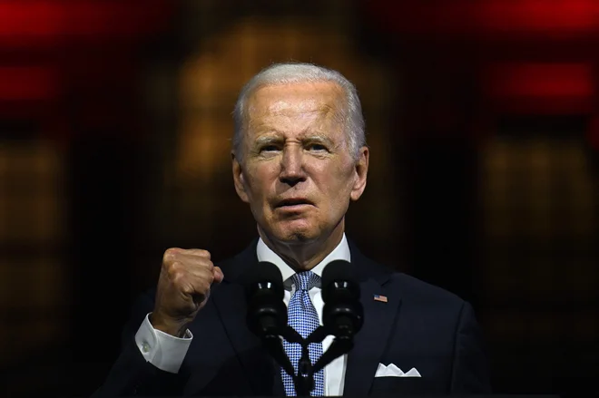 Biden je izrazil prepričanje, da bodo republikanci uničili ves napredek pri širjenju dostopa do zdravstva, nižanju cen zdravil in primanjkljaja. FOTO:&nbsp;Jim Watson/AFP

