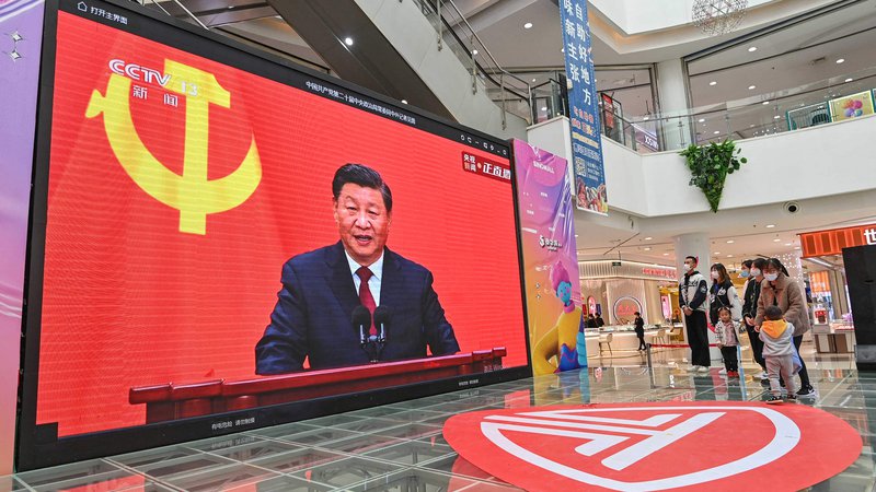 Fotografija: Nekateri poznavalci Kitajske so prepričani, da nas bo Xi Jinping presenetil in uvedel najradikalnejše reforme zaostalega državnega sektorja. FOTO: AFP
