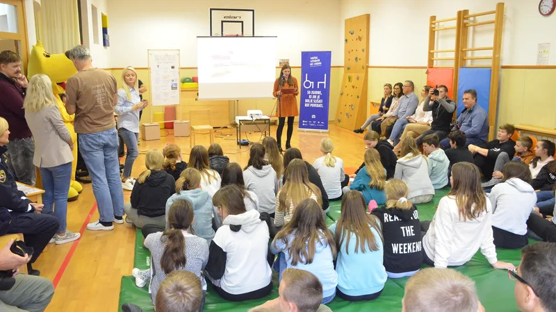 V moravški osnovni šoli so veliko razpravljali o tem, kako do večje prometne varnosti, in pripravili tudi konkretne predloge. FOTO:&nbsp; Gašper Boncelj
