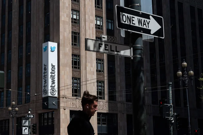 Sedež Twitterja v San Franciscu. FOTO: Amy Osborne/AFP
