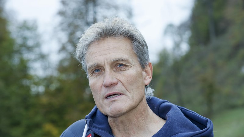 Fotografija: Mika Kojonkoski, ki se je nedavno mudil v Sloveniji, je kot trener v smučarskih skokih osvojil tako rekoč vse, kar se je osvojiti dalo. FOTO: Jože Suhadolnik/Delo
