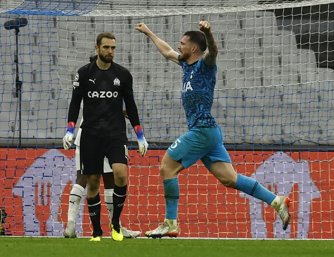 Pierre-Emile Højbjerg je v 95. minuti poskrbel za enega najbolj bolečih porazov Marseilla v klubski zgodovini. FOTO: Eric Gaillard/Reuters