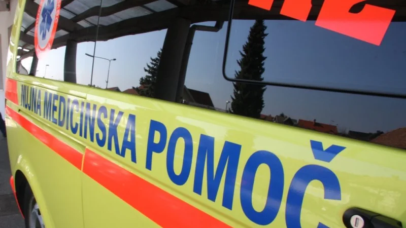 Fotografija: Nesrečnemu kolesarju ni bilo več pomoči. FOTO: Dokumentacija Dela