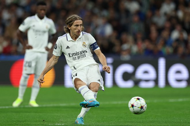 Luka Modrić je zadel z 11 metrov za Real Madrid. FOTO: Thomas Coex/AFP
