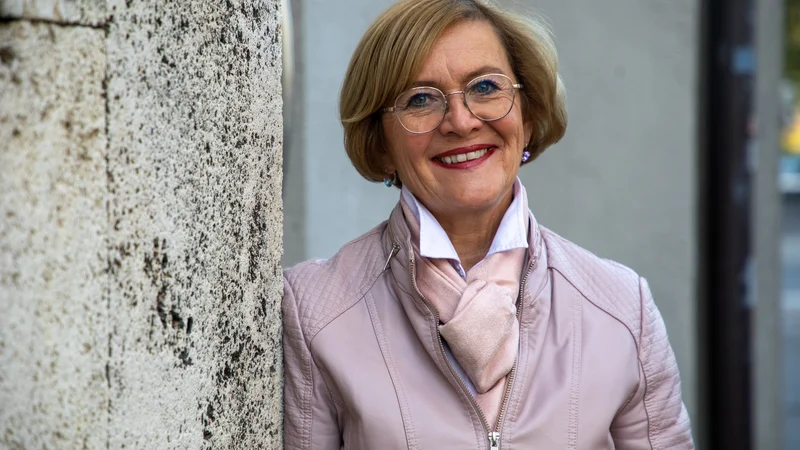 Fotografija: Mojca Sojar podpira projekt sežigalnice, a z ustreznimi standardi, ki bodo zagotavljali varnost za vse prebivalce Ljubljane. FOTO: Voranc Vogel/Delo