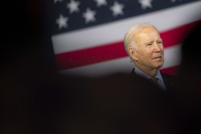 Demokratski predsednik Joe Biden na predvolilnem zborovanju v Marylandu. FOTO: Nathan Howard/AFP
