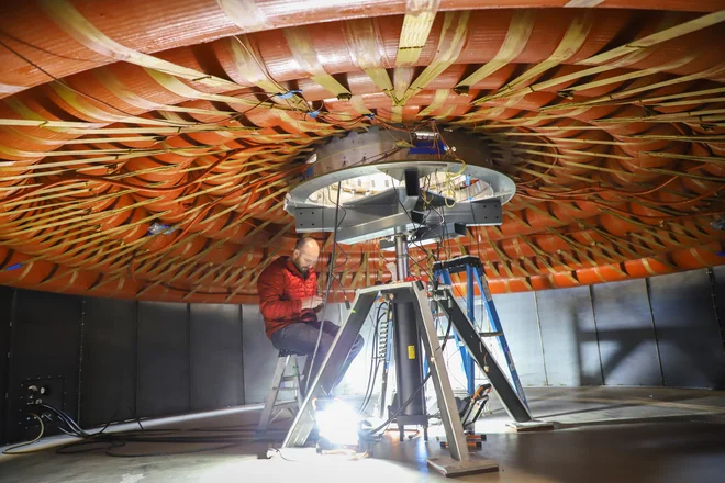 Torusi demonstracijske tehnologije Loftid so iz materiala, ki je močnejši od jekla, poleg tega je prožen in napihljiv. FOTO: Nasa
