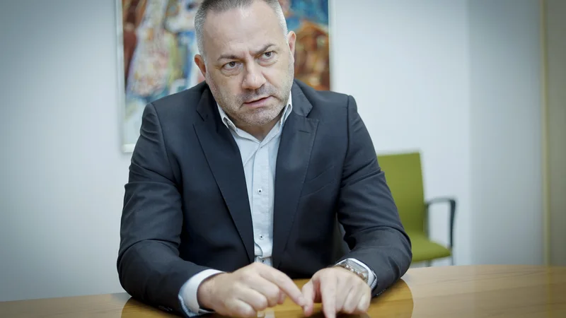 Fotografija: V ponedeljek se je zaključil javni poziv, s katerim so iskali nove člane svetov zavodov. FOTO: Jože Suhadolnik/Delo