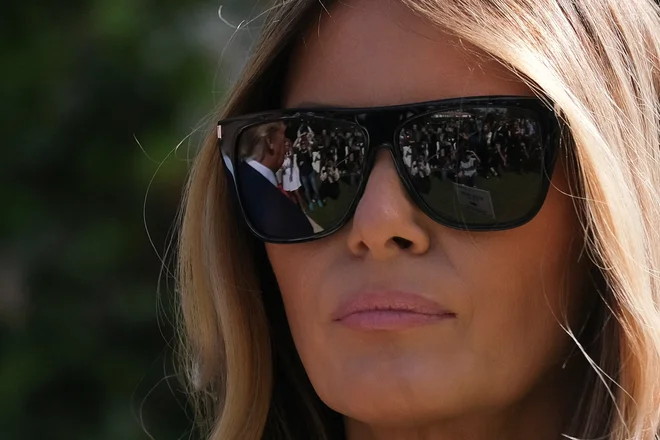 Donald Trump je še posebej besen zaradi poraza Mehmeta Oza in krivi vse, ki so mu ga priporočili, vključno z ženo Melanio. FOTO: Ricardo Arduengo/Reuters