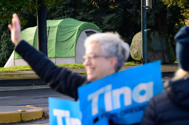 Kampanja proti republikanki Christine Drazan je bila zahtevna. FOTO: Mathieu Lewis-Rolland/AFP
