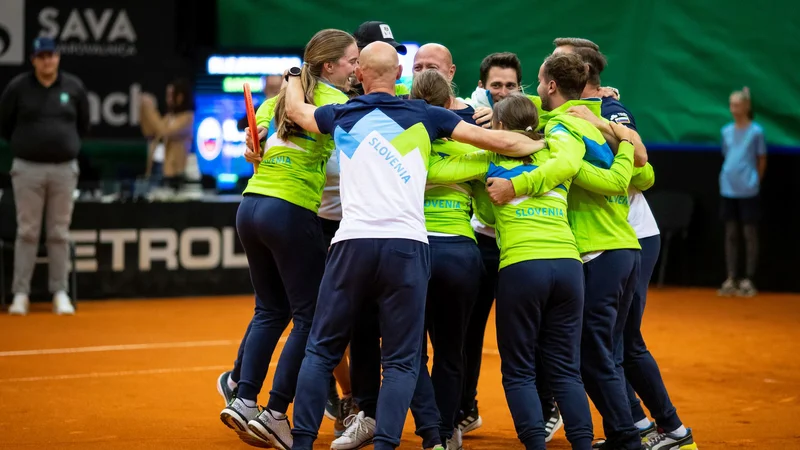 Fotografija: Slovenci so se veselili velike zmage. FOTO: Matic Klansek Velej/Sportida