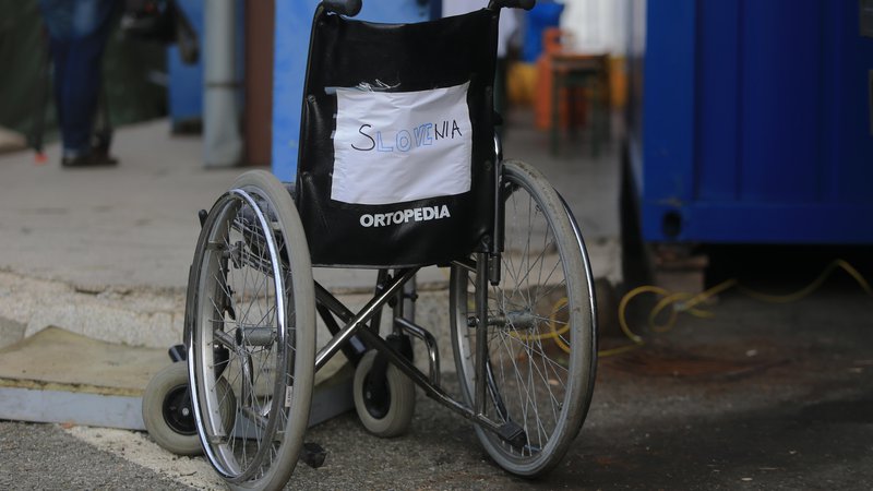 Fotografija: Tožnik je po odločbi Zpiza opredeljen kot 90-odstotni invalid. FOTO: Tadej Regent/Delo
