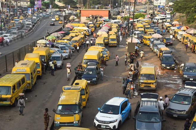 Nigerija se po številu prebivalstva že približuje Pakistanu. FOTO:  Pius Utomi Ekpei/AFP
