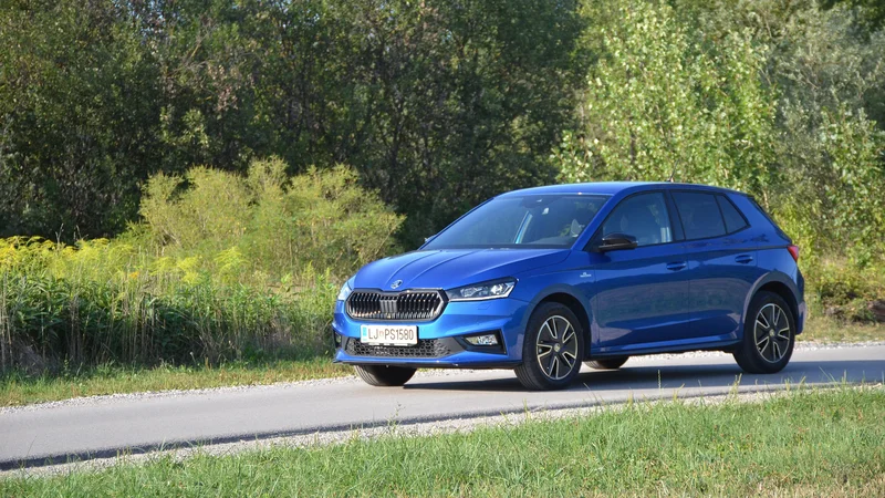 Fotografija: Fabia monte carlo je lepše opremljena umirjena kombilimuzina. FOTO: Gašper Boncelj