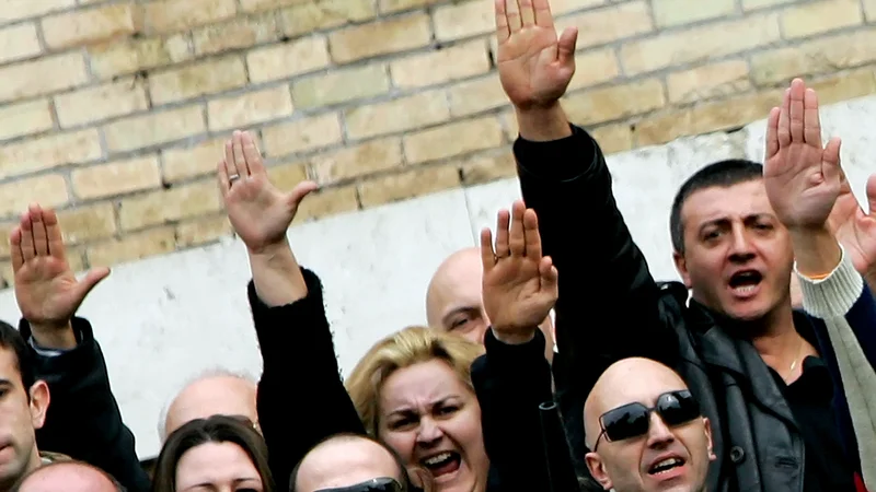 Fotografija: Policija je v več italijanskih mestih opravila 26 hišnih preiskav. FOTO: Darrin Zammit Lupi/Reuters