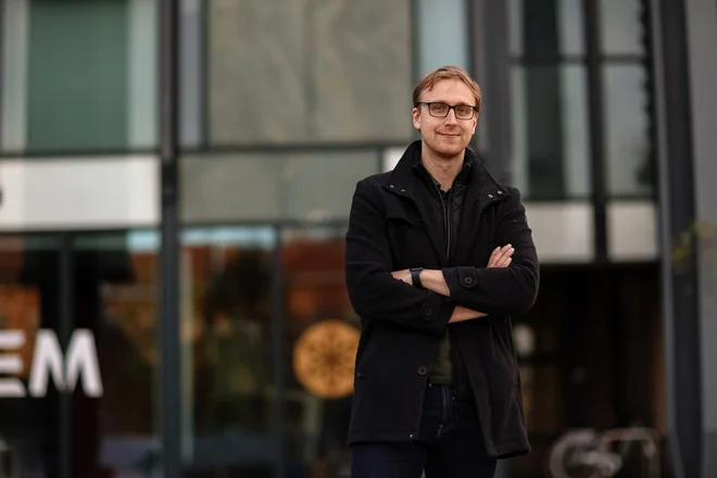 David Zupančič je&nbsp;na začetku epidemije leta 2020 v urgentni ambulanti Klinike za infekcijske bolezni in vročinska stanja v Ljubljani potrdil prvi primer okužbe z virusom sars-cov-2 v Sloveniji.&nbsp;FOTO: Črt Piksi/Delo
