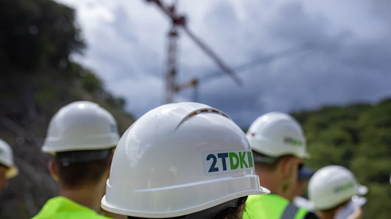 Fotografija: V 2TDK so pojasnili, da so podražitve posledica višjih cen gradbenih materialov, surovin in energentov, kar vpliva na celotno gradbeno panogo. FOTO: Voranc Vogel/Delo
