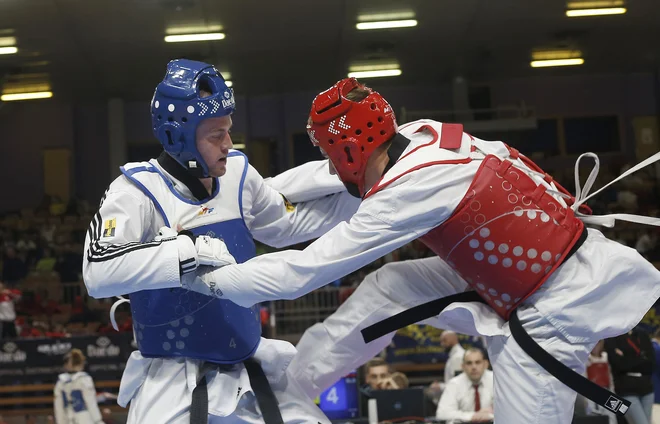 Ivan Trajkovič (levo) se je moral tokrat sprijazniti z devetim mestom. FOTO: Blaž Samec/Delo
