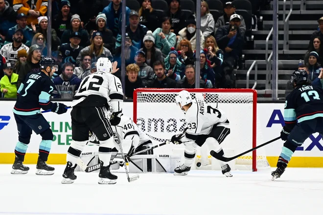 Jordan Eberle (levo) je bil strelec zlatega gola v podaljšku. FOTO: Steven Bisig/Usa Today Sports
