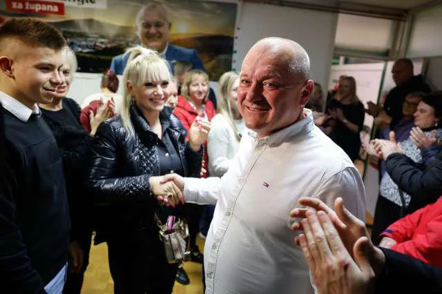 Franc Kangler je v drugi krog potegnil Saša Arsenoviča. FOTO: Nebojša Tejič/STA
