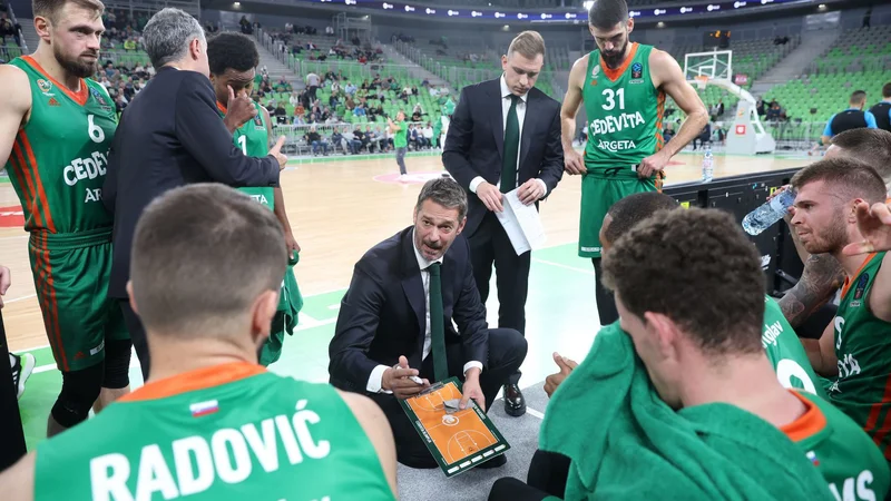 Fotografija: Jurica Golemac bo še enkrat staknil glave s svojimi košarkarji. FOTO: Cedevita Olimpija