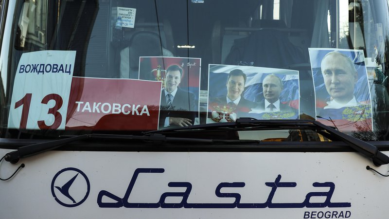 Fotografija: Leta 2019 je srbski predsednik Aleksandar Vučić obisk ruskega predsednika Vladimirja Putina v Beogradu ­izrabil za velikansko predvolilno zborovanje. Foto: Jože Suhadolnik
