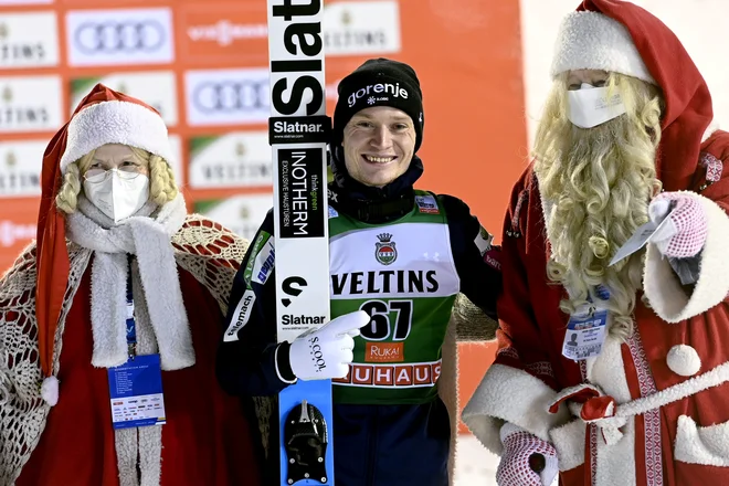 Anže Lanišek je lani prav v Ruki slavil prvo in doslej edino zmago v svetovnem pokalu. FOTO: Heikki Saukkomaa/Reuters
