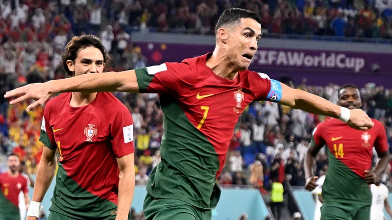 Cristiano Ronaldo se je takole veselil gola na tekmi z Gano. FOTO: Patricia De Melo Moreira/AFP