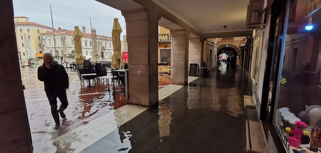 Na tak Piran brez gondol se morajo privajati Pirančani. FOTO:&nbsp;Boris Šuligoj
