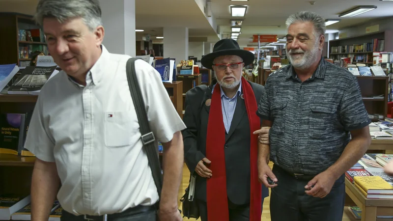 Fotografija: Jožef Školč se dolgo časa ni pojavljal v politiki, letos pa se je odločil za kandidaturo za državnega svetnika in uspel. FOTO: Jože Suhadolnik/Delo