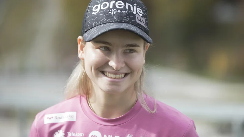 Fotografija: Nika Križnar verjame, da jo čaka sladek konec. FOTO: Jure Eržen/Delo