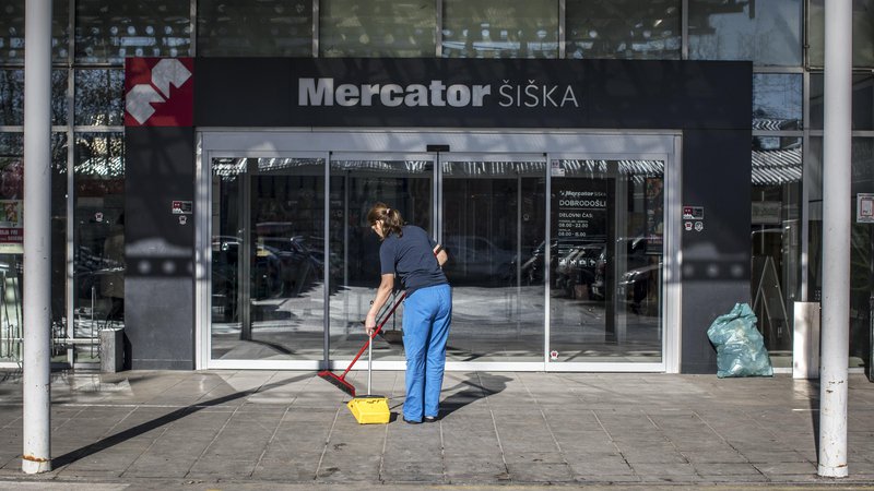 Fotografija: Mercator samo v Sloveniji ustvari slabih trideset odstotkov prihodkov skupine Fortenova, celotni poslovni sistem Mercator pa kar polovico. Foto Voranc Vogel
