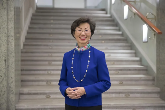 Kathrine Chang je izkušena diplomatka z nazivom veleposlanice, ki ima na skrbi tudi sodelovanje s Slovenijo. FOTO: Leon Vidic/Delo
