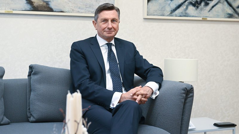 Fotografija: Predsednik Borut Pahor je bil s svojimi kadrovskimi predlogi v državnem zboru skoraj 83-odstotno uspešen; bo njegova naslednica dosegla tak rezultat?


FOTO: Goran Mehkek Cropix
