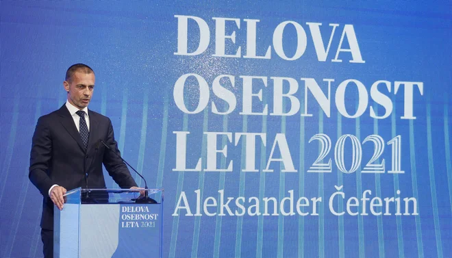 Med imenitno družbo nominirank in nominirancev je bralce in uredništvo časopisa Delo lani najbolj prepričal predsednik Uefe Aleksander Čeferin. FOTO:&nbsp;Jože Suhadolnik
