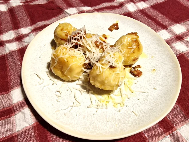 Poletov recept: Gnudi. FOTO:&nbsp;Tanja Drinovec
