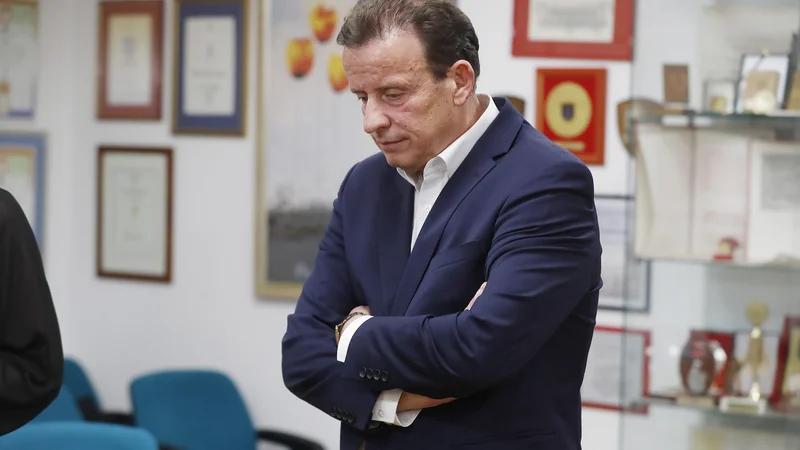 Fotografija: Po 24 letih se z vrha knežjega mesta poslavlja Bojan Šrot. FOTO: Leon Vidic