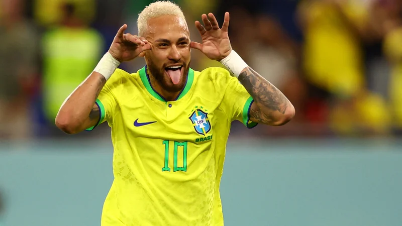 Fotografija: Svoj prvi gol je v Katarju dočakal tudi glavni brazilski zvezdnik Neymar. FOTO: Carl Recine/Reuters