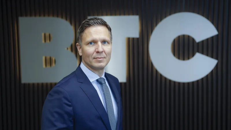 Fotografija: Želimo si, da bi pri nadaljnjem razvoju območja BTC City Ljubljana, skupaj s strateškimi partnerji, družno podprli trajnostni koncept bodočega t. i. 15 minutnega mesta, pravi Damjan Kralj. FOTO: Jože Suhadolnik/Delo
